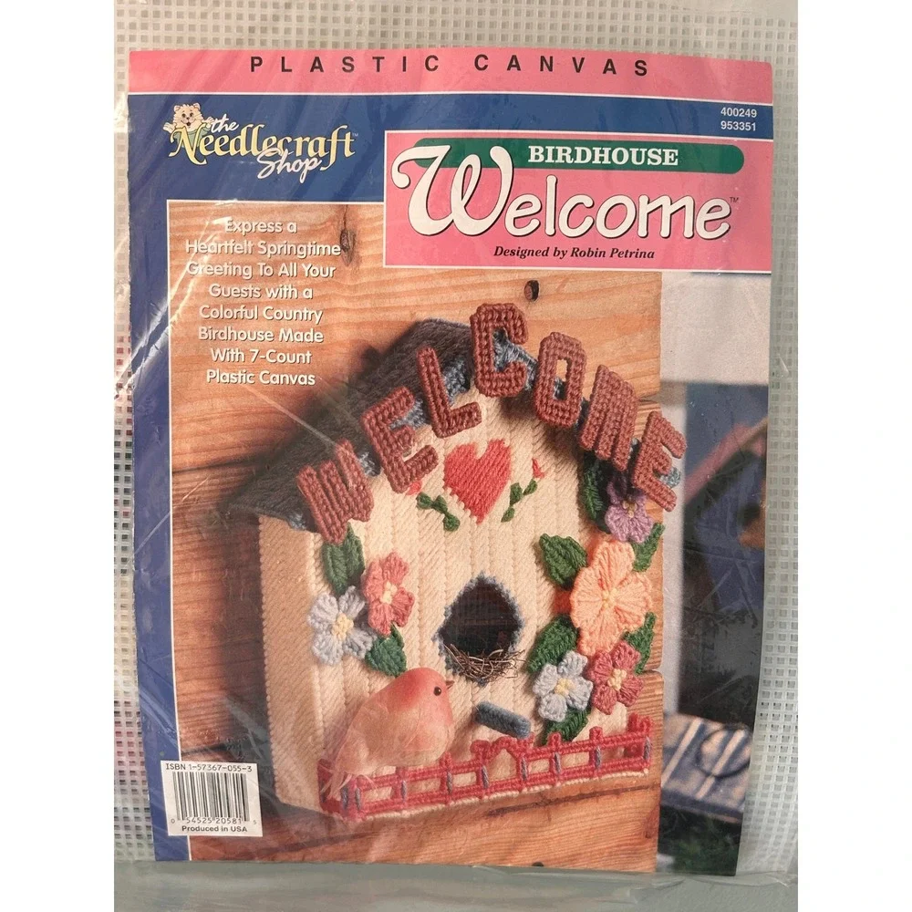 Needlecraft Shop Birdhouse Welcome Plastic Canvas Kit 7-Count Robin Petrina READ